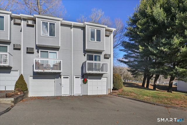 1001 Old Colony Road APT 4-1, Meriden, CT 06451