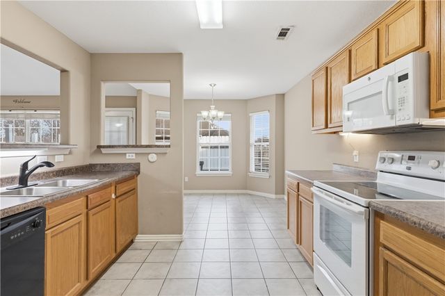 900 Churchill Court, Gentry, AR 72734