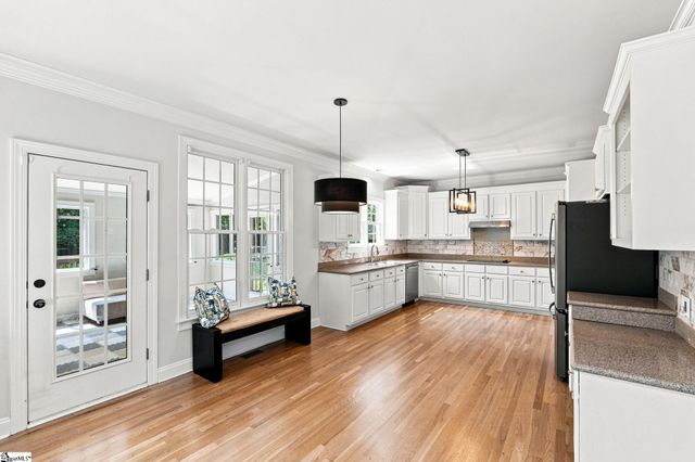 305 Trotters Field Way, Simpsonville, SC 29681