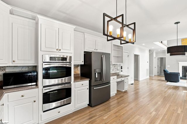 305 Trotters Field Way, Simpsonville, SC 29681