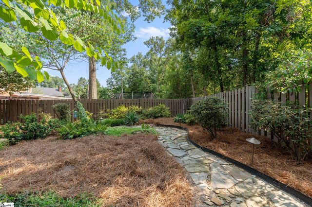 305 Trotters Field Way, Simpsonville, SC 29681