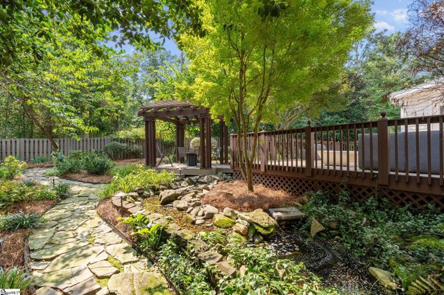 305 Trotters Field Way, Simpsonville, SC 29681