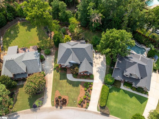 305 Trotters Field Way, Simpsonville, SC 29681