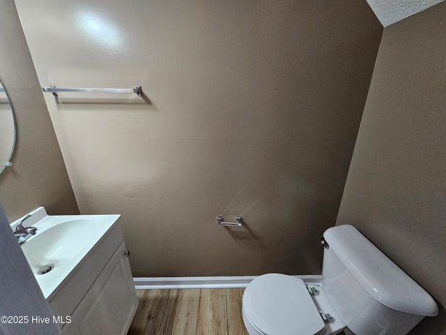 1202 Pueblo Drive, Jacksonville, NC 28546