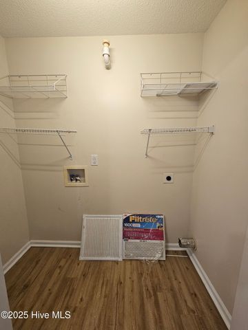 1202 Pueblo Drive, Jacksonville, NC 28546