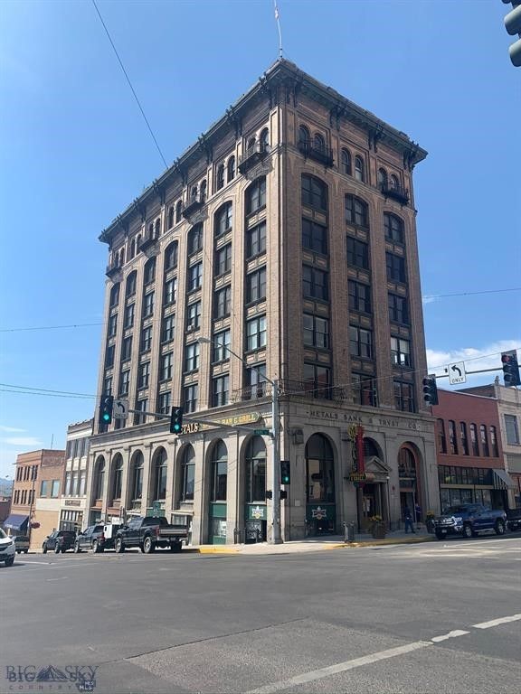 8 W Park Street 405, Butte, MT 59701 — exterior