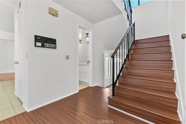 1321 Greenbriar Road, Glendale, CA 91207