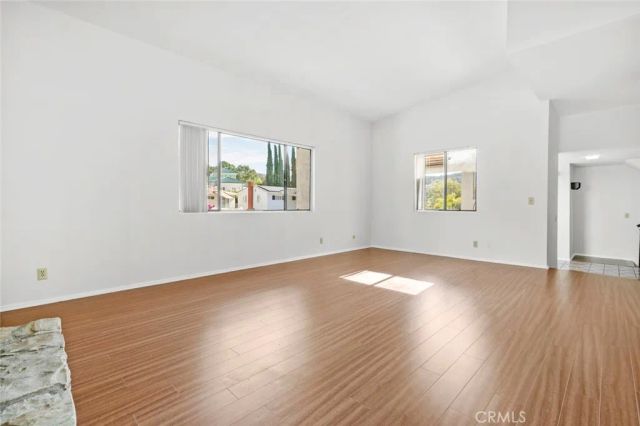 1321 Greenbriar Road, Glendale, CA 91207