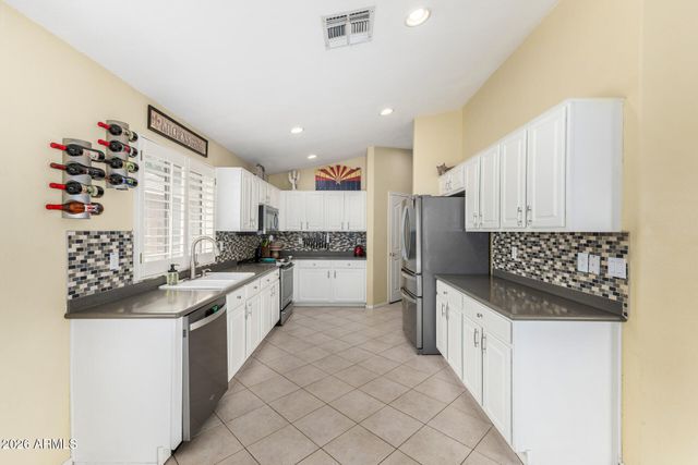 1521 S VELERO Place, Chandler, AZ 85286