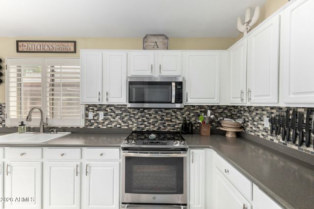 1521 S VELERO Place, Chandler, AZ 85286