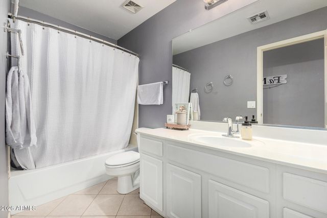 1521 S VELERO Place, Chandler, AZ 85286