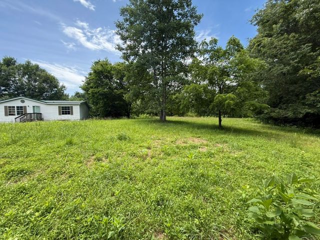 1271 Freeman Loop, Cumberland Furnace, TN 37051