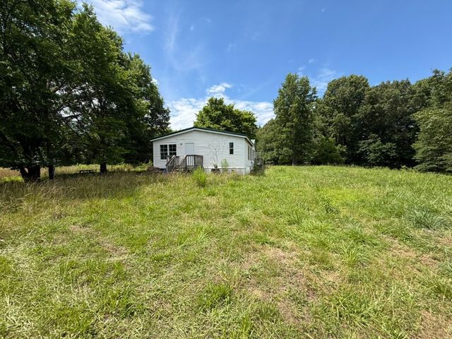 1271 Freeman Loop, Cumberland Furnace, TN 37051