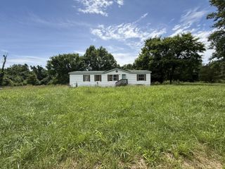 1271 Freeman Loop, Cumberland Furnace, TN 37051