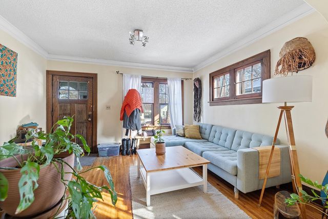 3620 42nd Avenue S, Minneapolis, MN 55406