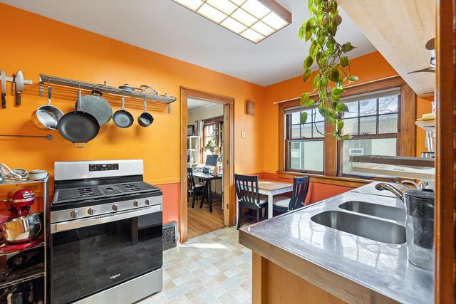 3620 42nd Avenue S, Minneapolis, MN 55406