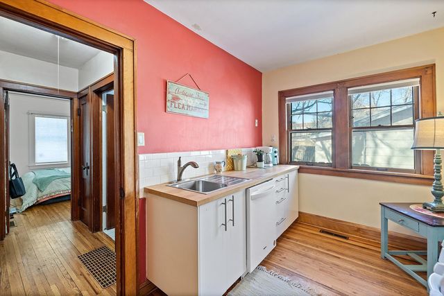 3620 42nd Avenue S, Minneapolis, MN 55406