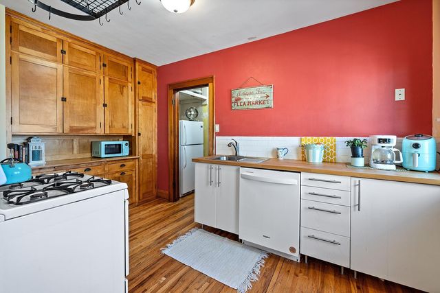 3620 42nd Avenue S, Minneapolis, MN 55406