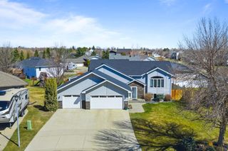 809 15th AVE SE, Minot, ND 58701