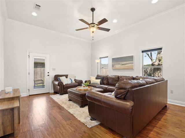 1919 Bella Vie Drive, Deridder, LA 70634