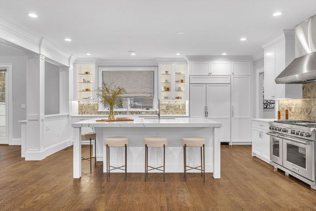 34 Stratford Road, Needham, MA 02492