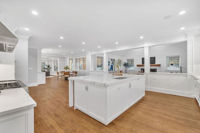 34 Stratford Road, Needham, MA 02492