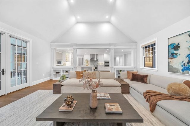 34 Stratford Road, Needham, MA 02492