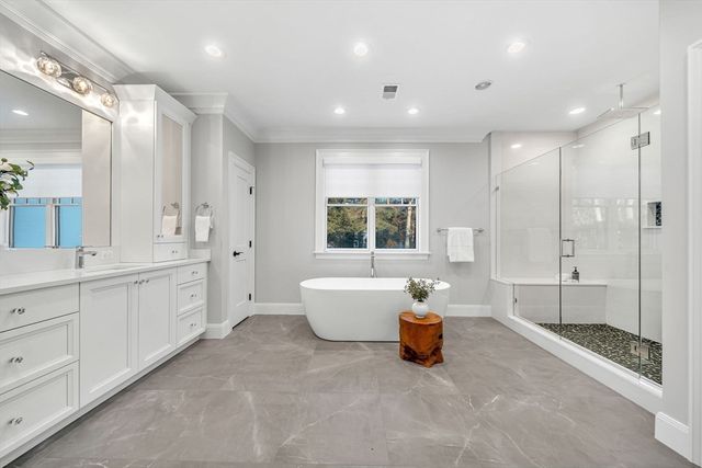 34 Stratford Road, Needham, MA 02492