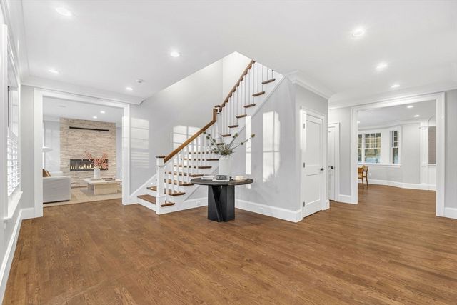 34 Stratford Road, Needham, MA 02492