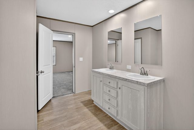 812 White Pond Road, Williston, SC 29853