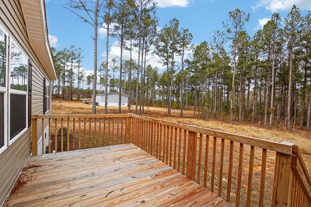 812 White Pond Road, Williston, SC 29853