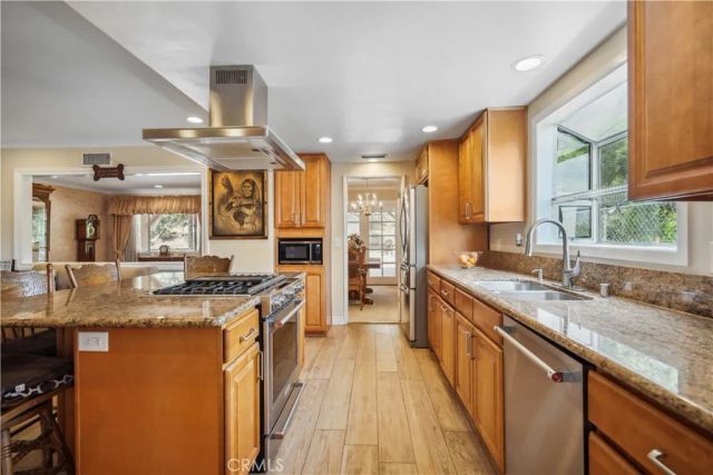11300 Dulcet Avenue, Porter Ranch, CA 91326