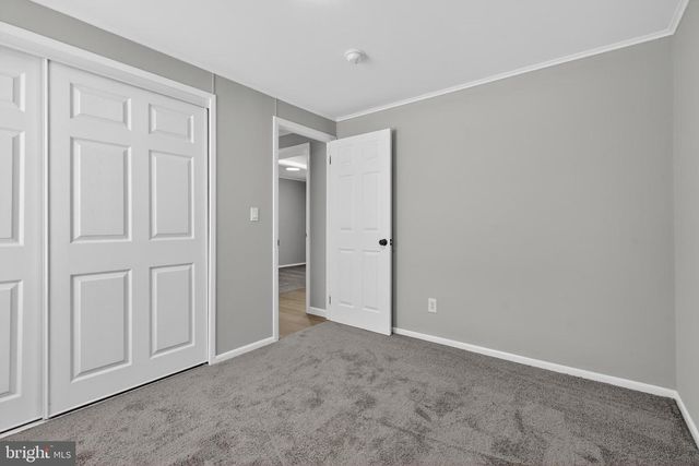 39 1ST ST, Windsor, PA 17366