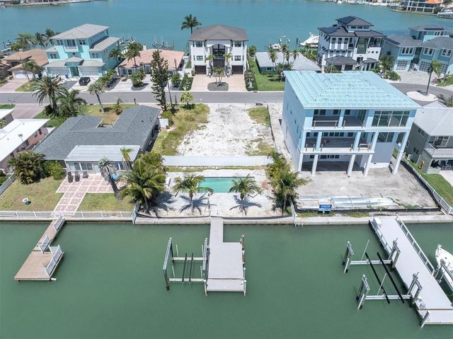575 CRYSTAL DRIVE, Madeira Beach, FL 33708