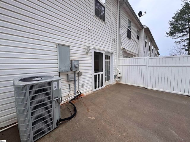 58 Ridgestone Circle, Mauldin, SC 29662