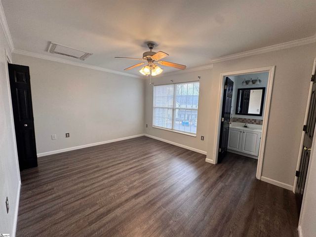 58 Ridgestone Circle, Mauldin, SC 29662