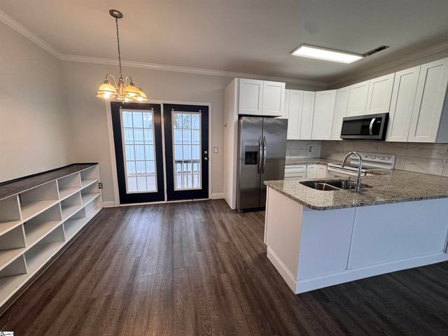 58 Ridgestone Circle, Mauldin, SC 29662