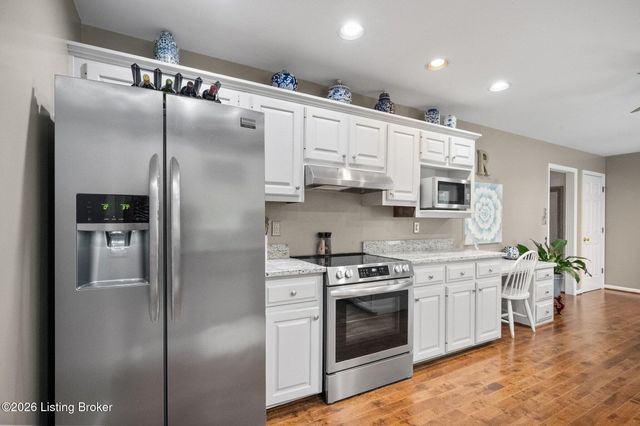 401 Seneca Rd, Shelbyville, KY 40065