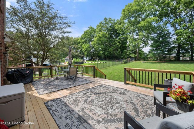 401 Seneca Rd, Shelbyville, KY 40065