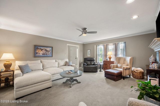 401 Seneca Rd, Shelbyville, KY 40065