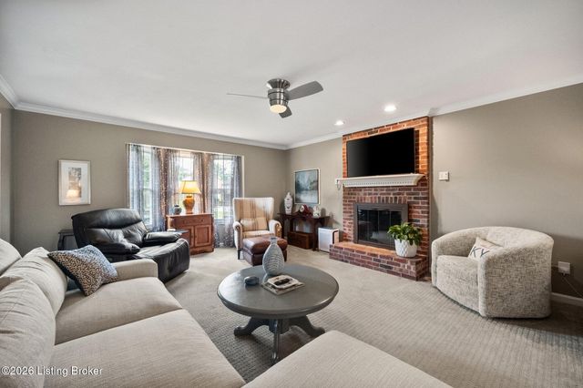 401 Seneca Rd, Shelbyville, KY 40065
