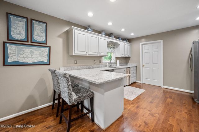 401 Seneca Rd, Shelbyville, KY 40065