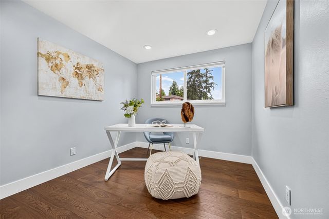 23119 80th Place W, Edmonds, WA 98026