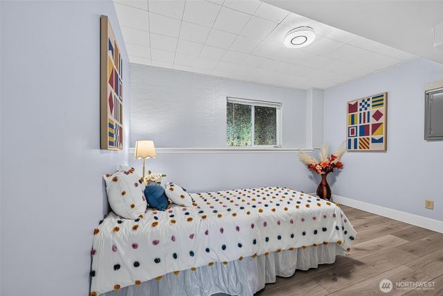 23119 80th Place W, Edmonds, WA 98026