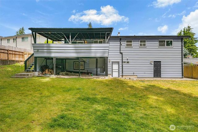 23119 80th Place W, Edmonds, WA 98026