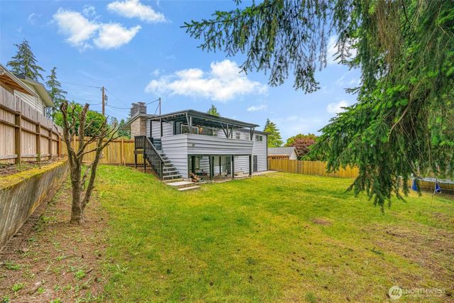 23119 80th Place W, Edmonds, WA 98026
