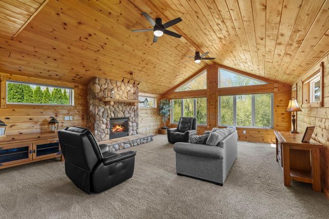 1839 Quebec Street, Centerville, MN 55038