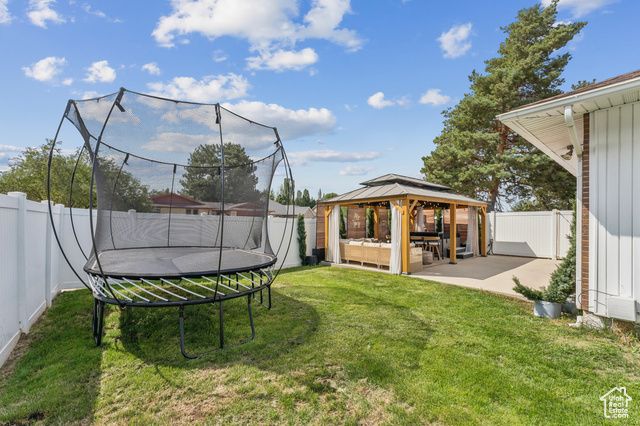 6877 PINEVIEW CIR, Salt Lake City, UT 84121