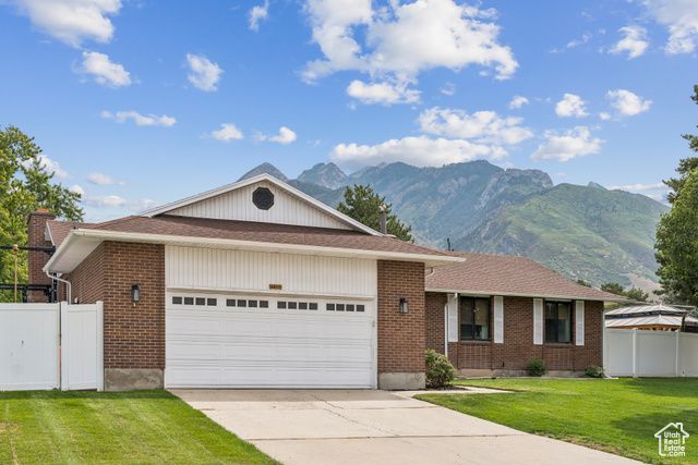 6877 PINEVIEW CIR, Salt Lake City, UT 84121