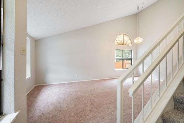 6716 Shiner ST, Austin, TX 78729